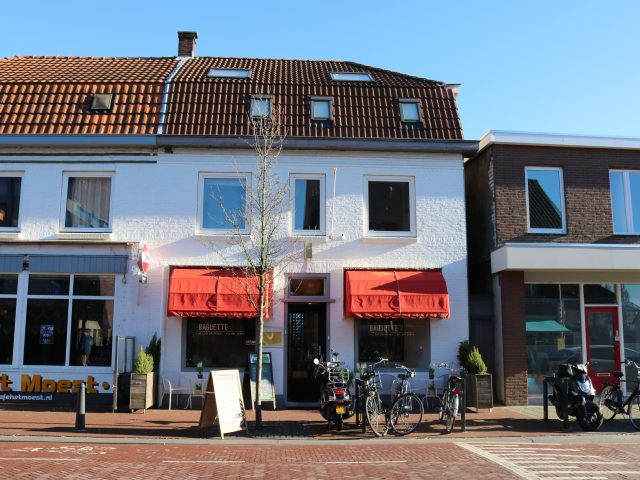 Hoogstraat 111